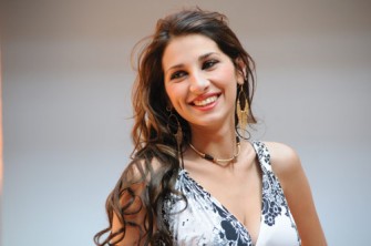 Perla, Explota explÃ³tame explÃ³â¦