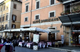 Capítulo 18, Plaza Navona