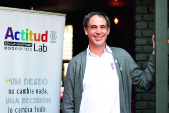 SU APUESTA POR LA EDUCACION