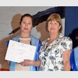 Paulina Andrea Martínez Peña, de Biología Marina, y Karin Lohrmann Sheffield, jefe de carrera