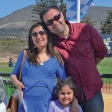 Jeannette Cifuentes; Claudio y Agustina Correa