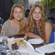 Antonia y Victoria Messing