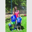 Julian Cárdenas, Stephanie Scheel y Cristobal Cárdenas 