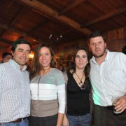Fiesta ochentera de Colegio La Cruz en Restaurant Tomacho, Rancagua.