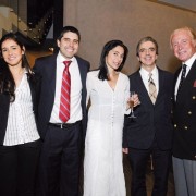 Radisson Chile invita a sus clientes a la puesta en escena de la exitosa obra "Yo, tú y... ellos"