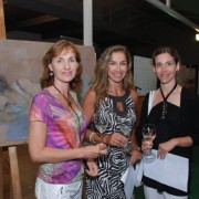 Cata de vinos UAI a beneficio en Club de Golf Granadilla