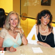 Exposición Aquí no pasa Nada de Luis Von Adelsheim en Galeria Patricia Ready
