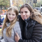 Ella la Reina de Corazones en Plaza Colombia, Vitacura