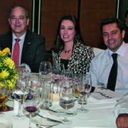 Entretenida cena bailable en Casino Enjoy para conmemorar un nuevo aniversario de la Cámara Chilena de la Construcción Antofagasta