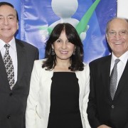 Treinta y cuatro años Clínica Los Carrera