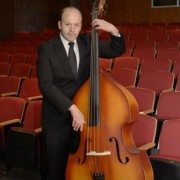 Bajo profundo  Jazz total Bajo cuerdas