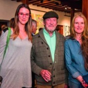 Exposición El ser humano y sus dimensiones de Daphne Anastassiou en Casas de Lo Matta
