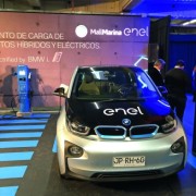Mall Marina inaugura electrolinera junto a BMW i y Enel X