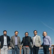 Proyecciones a gran escala