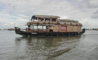 LA INDIA RESPIRA EN EL SUR