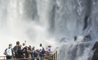 Algo más que cataratas